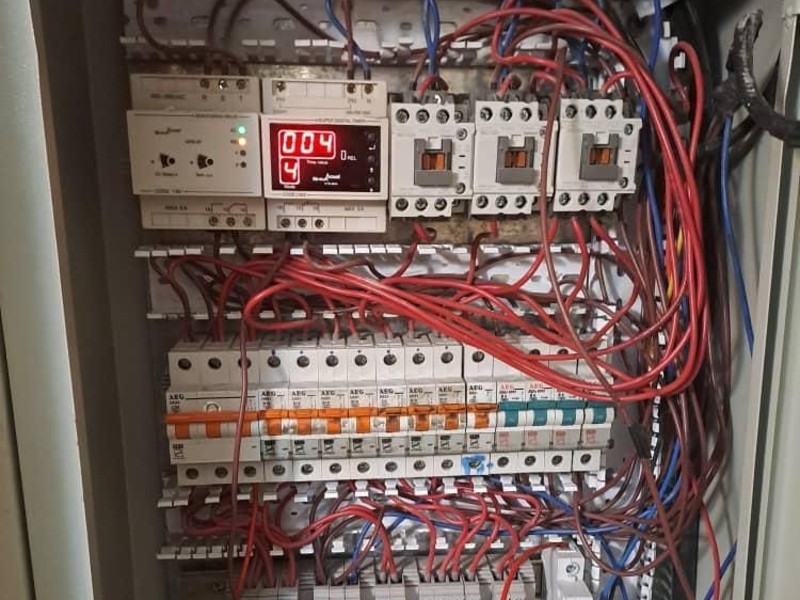 برقکار صنعتی ساختمانی