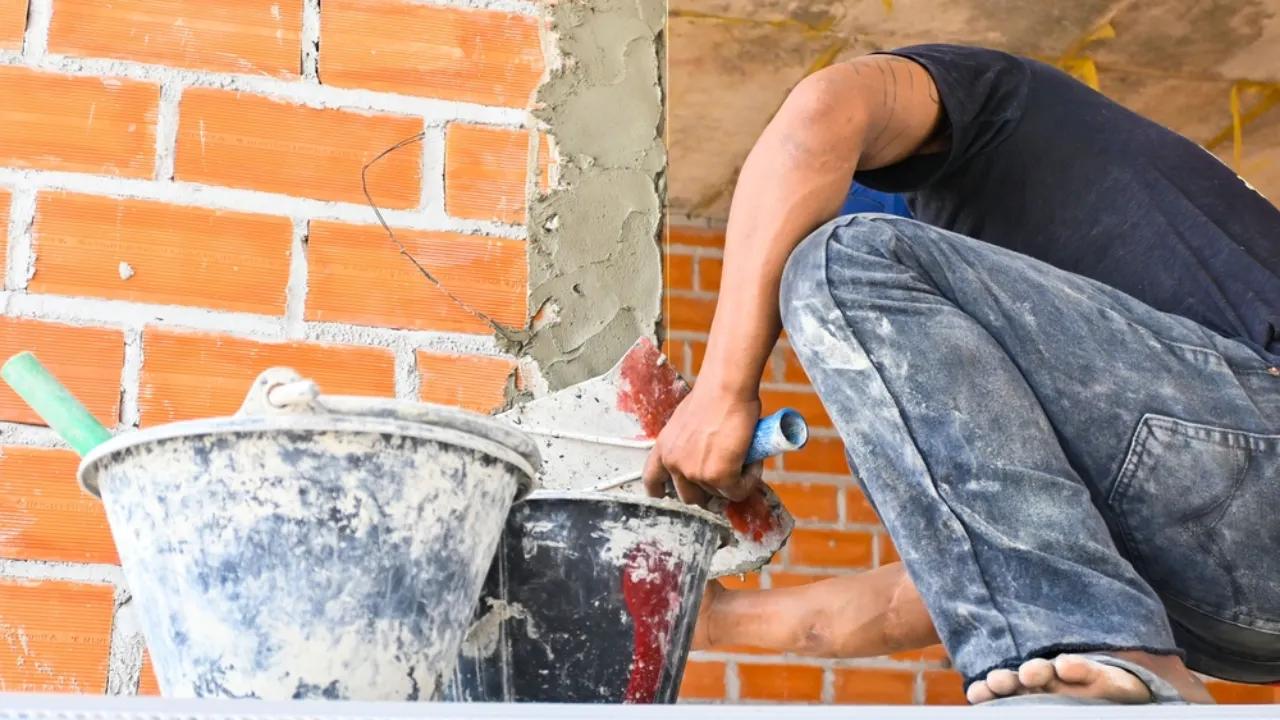 سیمان کاری،کاشی‌کاری 